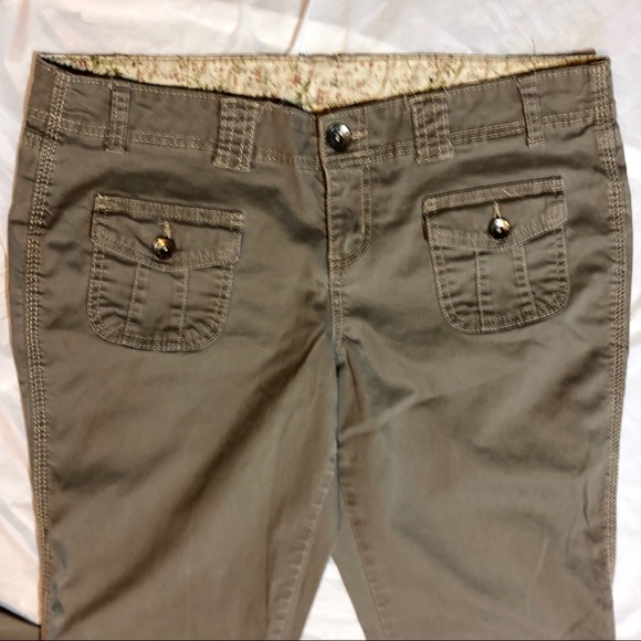 LEI embrace your independence cords - Picture 1 of 8